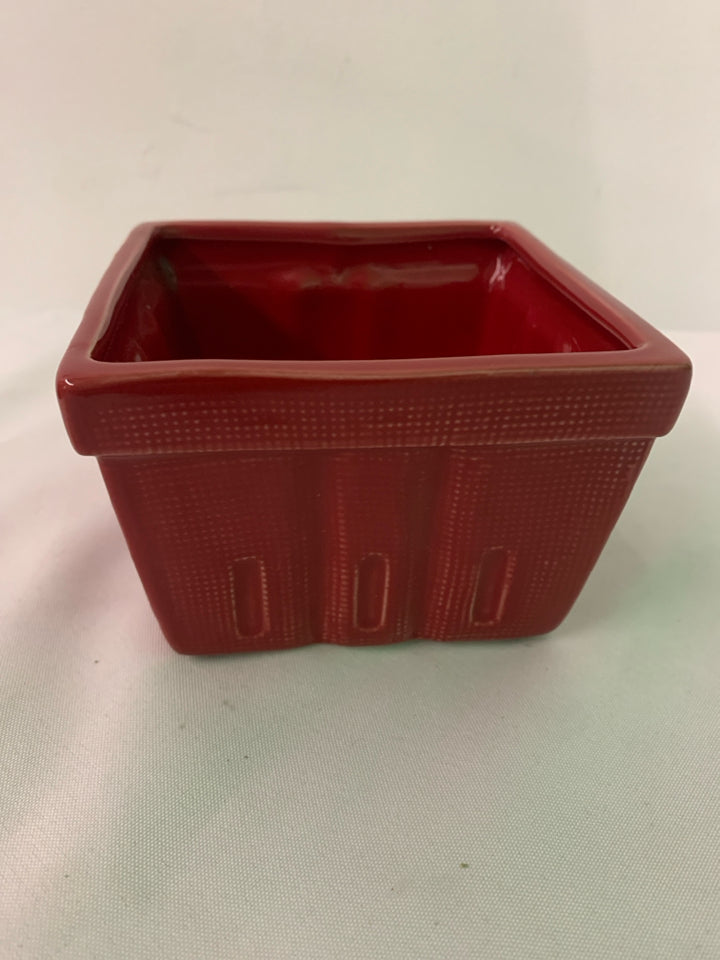 RED CERAMIC FRUIT BASKET.