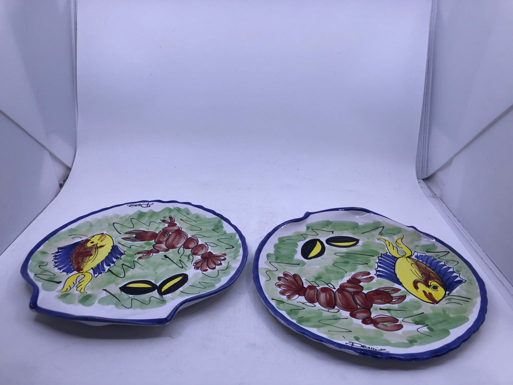 2 SHELL SHAPED FISH AND LOBSTER PLATES.