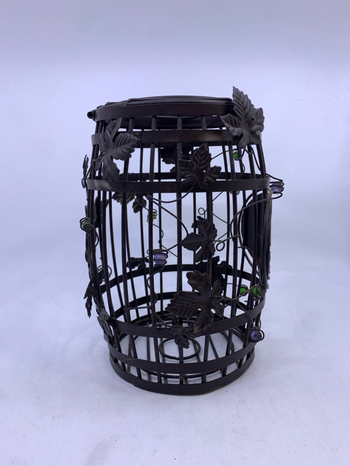 METAL WINE CORK CONTAINER.
