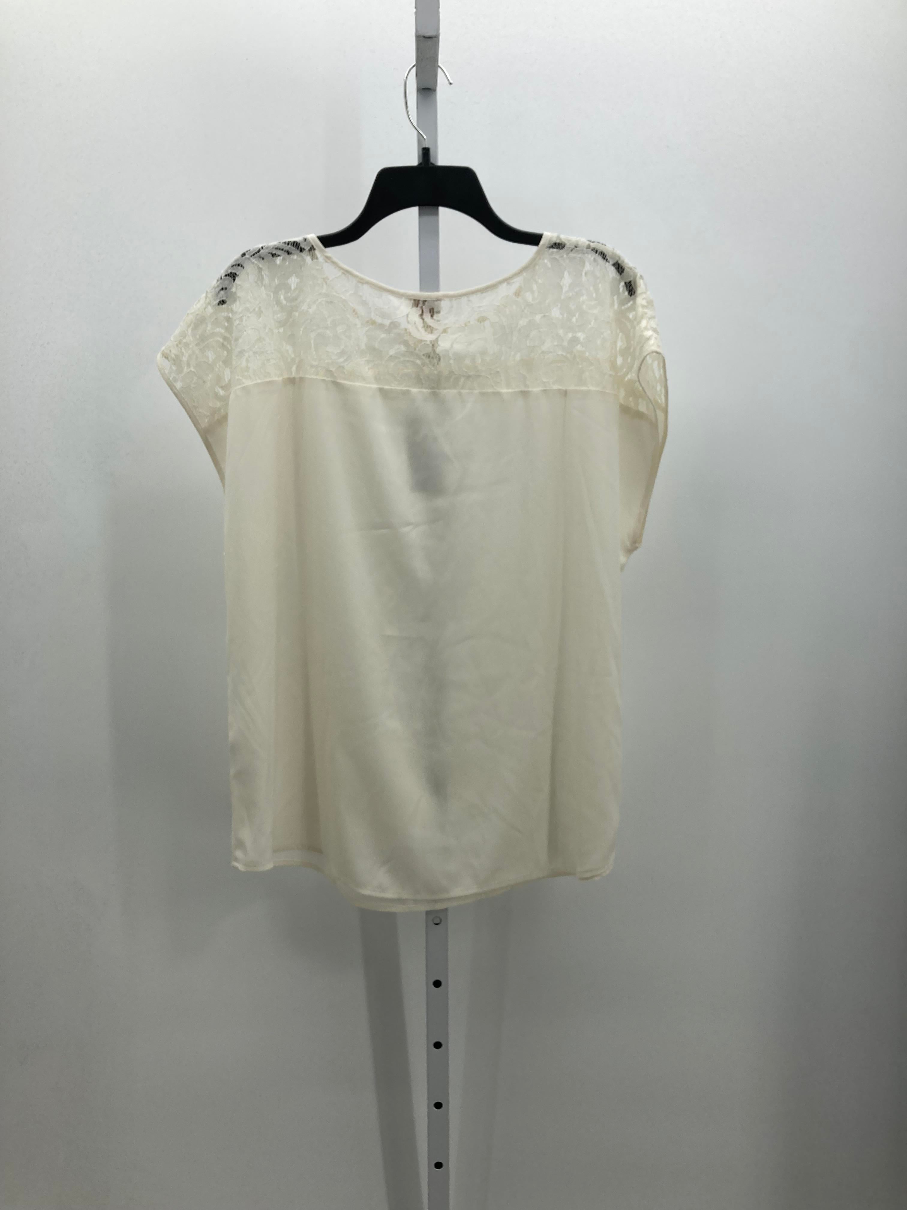 Chico's Size Large Misses Sleeveless Shirt