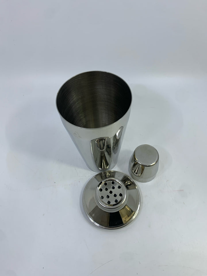 STAINLESS STEEL MARTINI SHAKER.