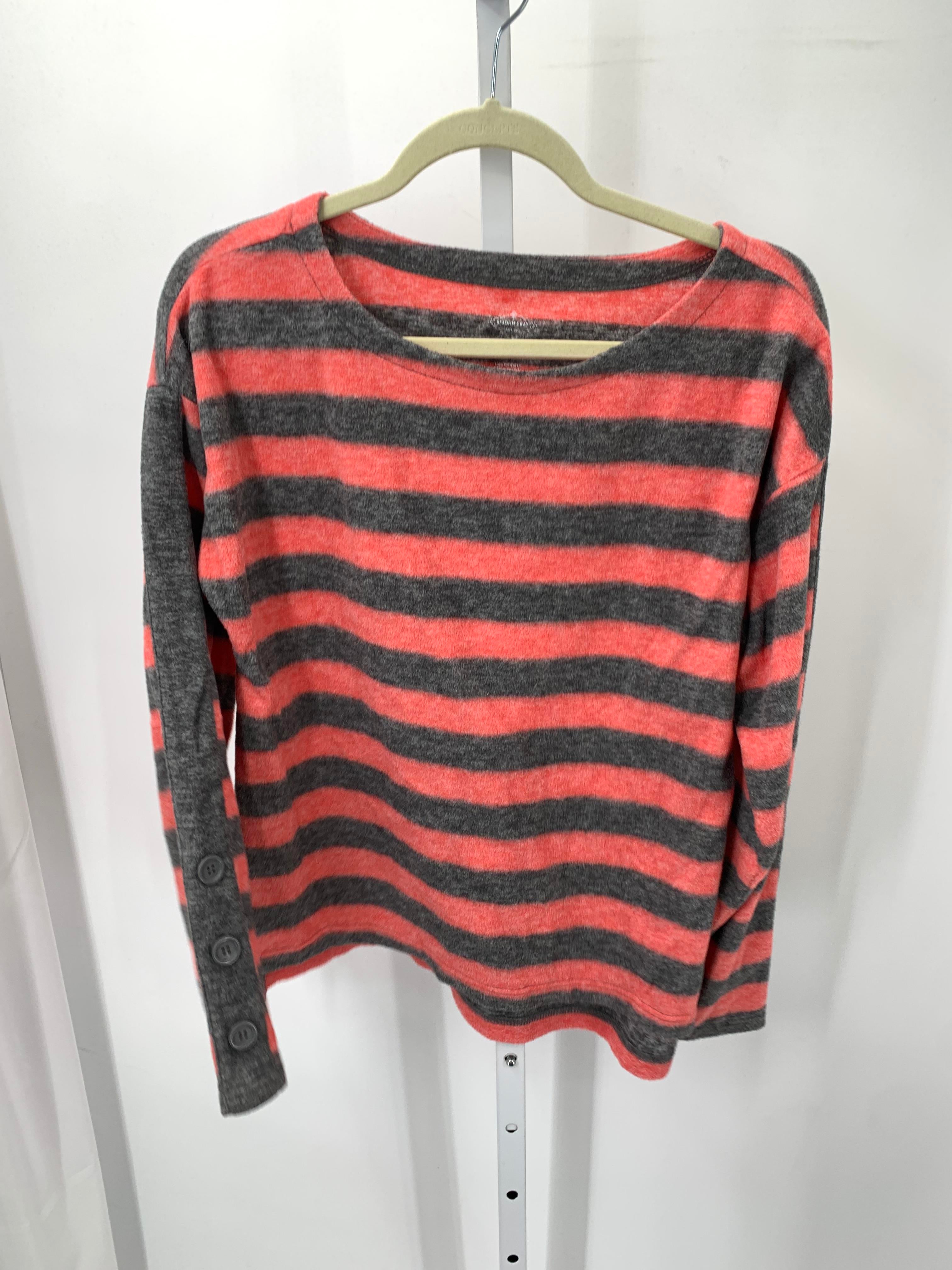 St. Johns Bay Size Medium Misses Long Sleeve Shirt