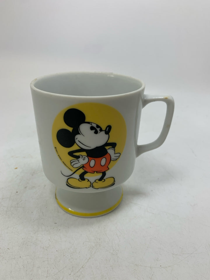 VTG FOOTED MICKEY MOUSE MUG.