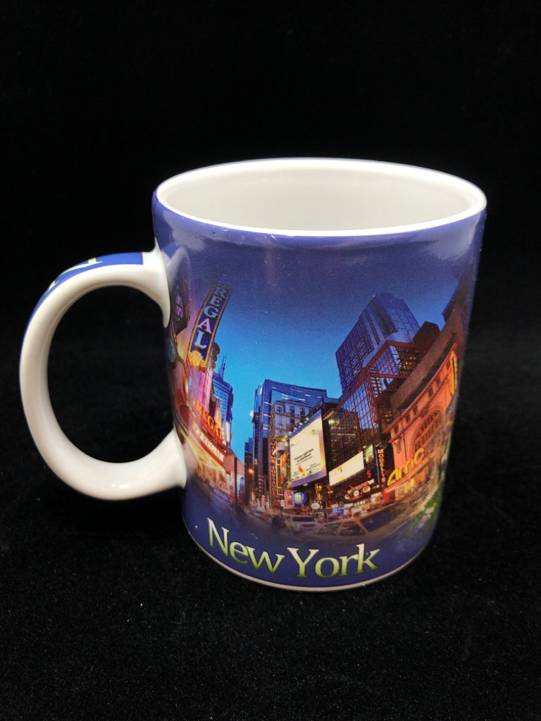 NEW YORK CITY MUG.