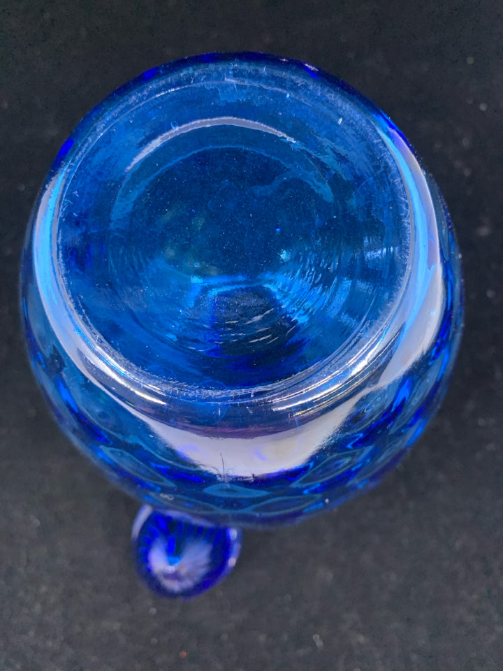 BLUE DECANTER W STOPPER.