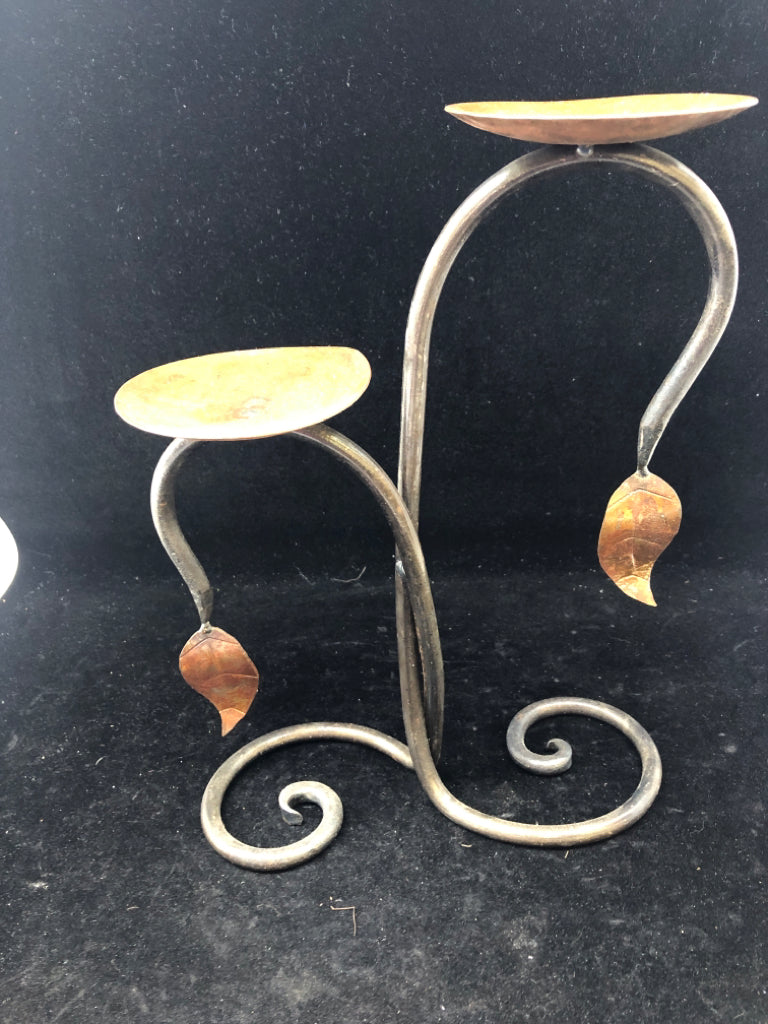 BROWN IRON LEAF 2 TIER CANDLE HOLDER.