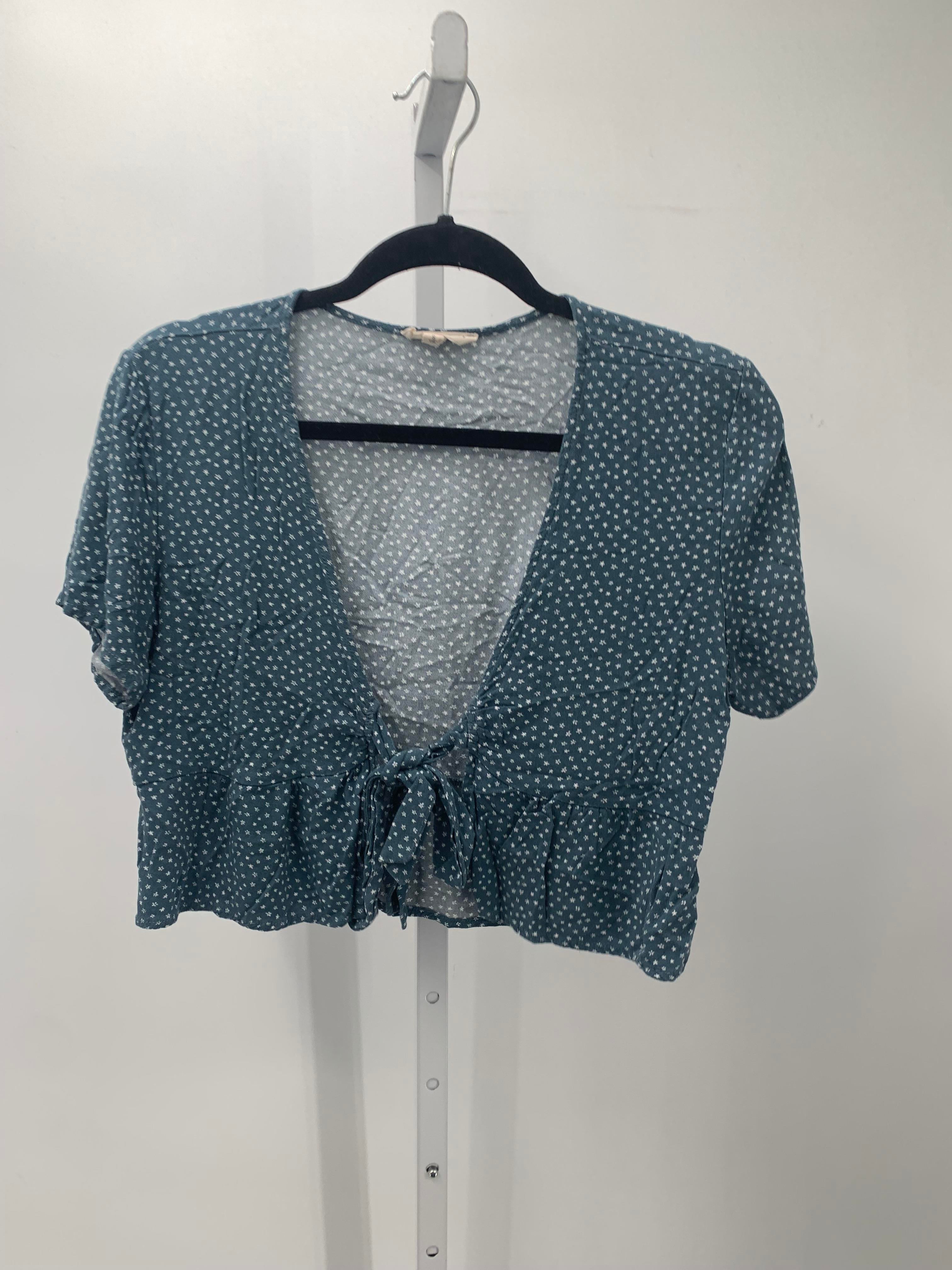 LA Hearts Size Small Juniors Short Sleeve Shirt