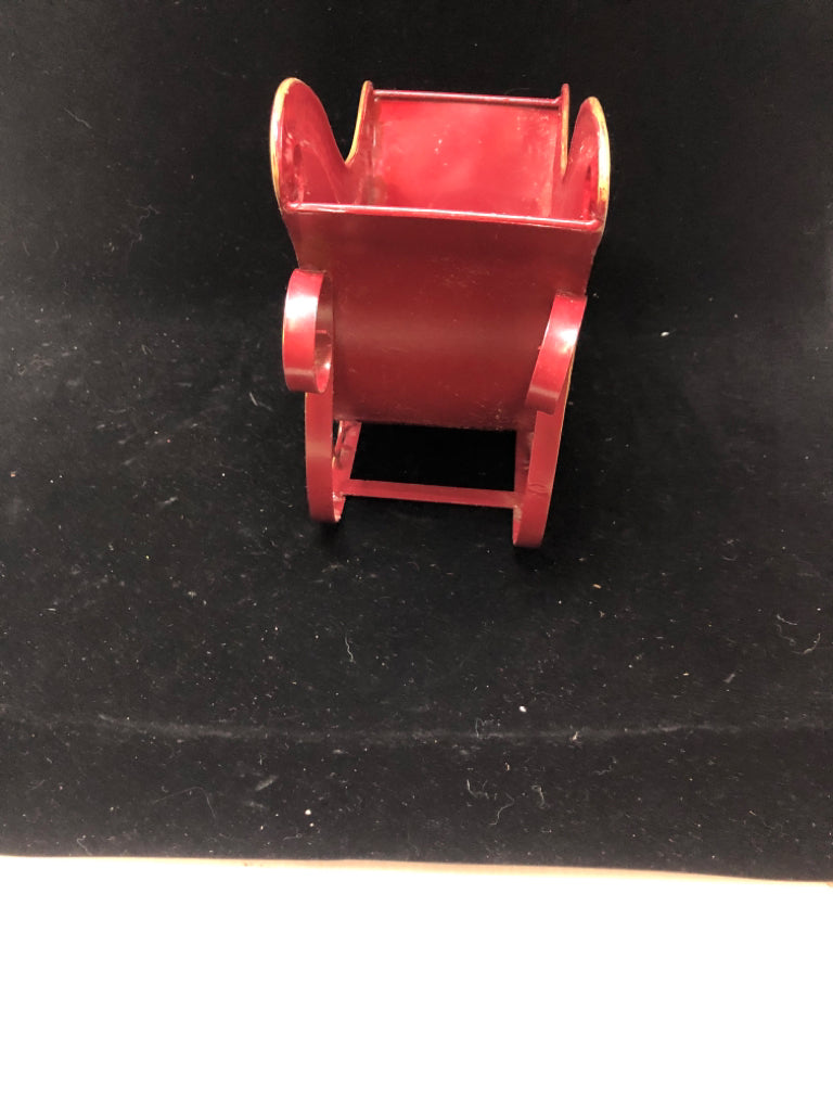 DISTRESSED RED METAL SLEIGH.