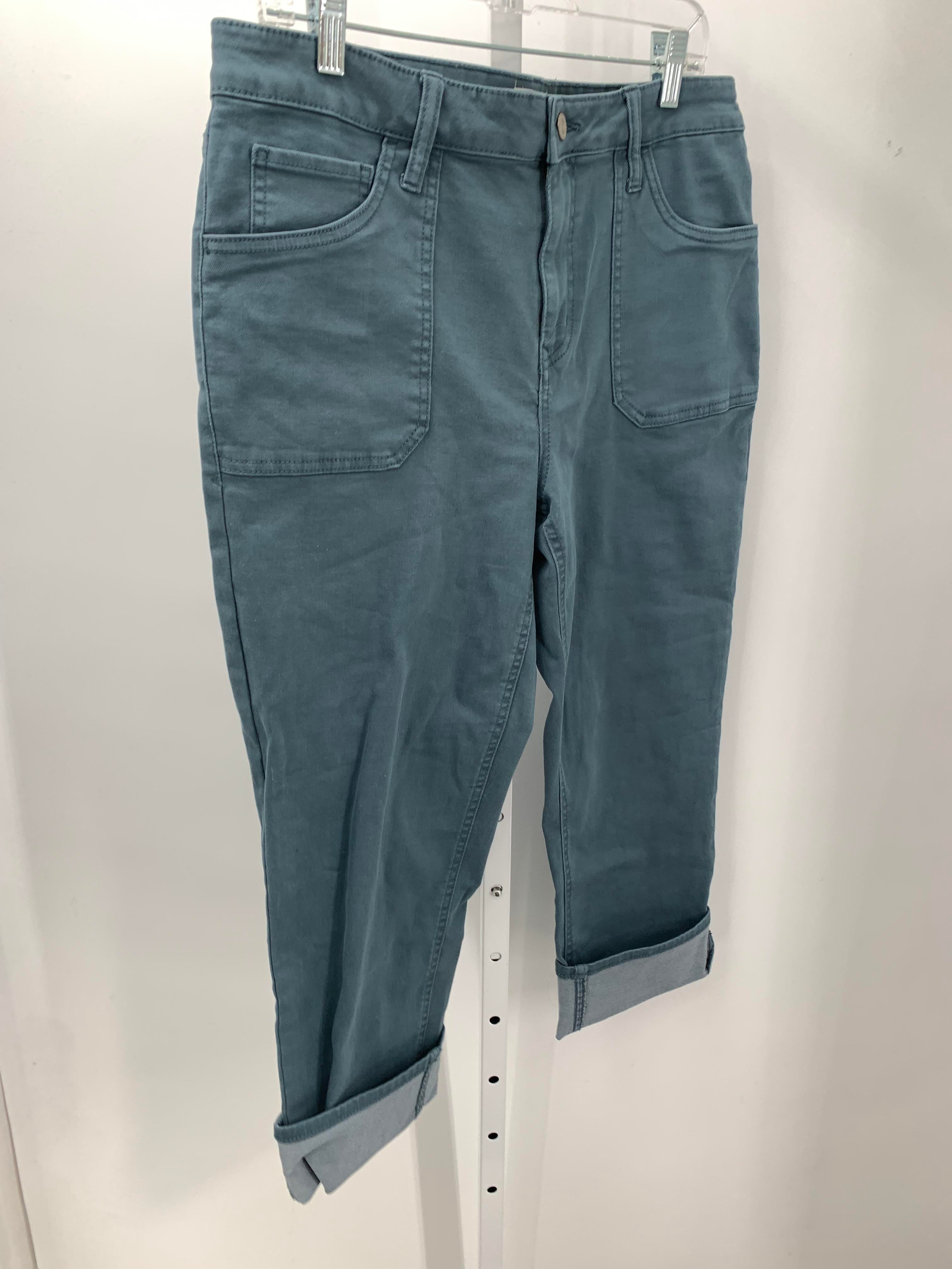 Maurices Size 14 Misses Capri Pants