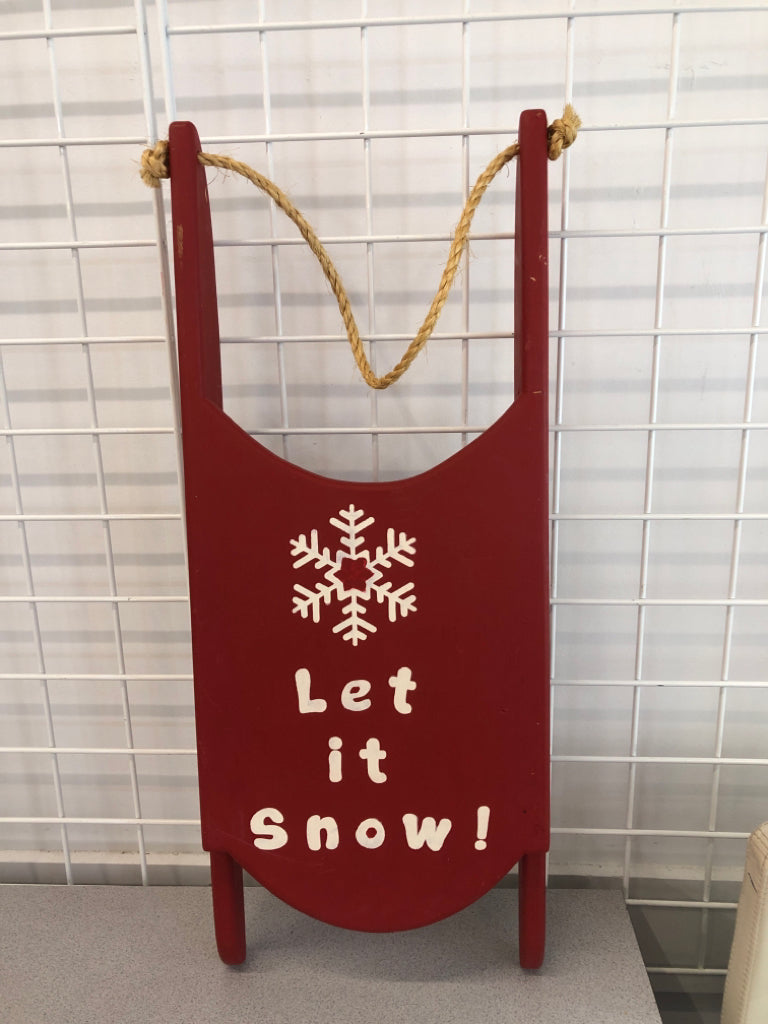 LET IT SNOW WALL HANGING SLED DECOR.