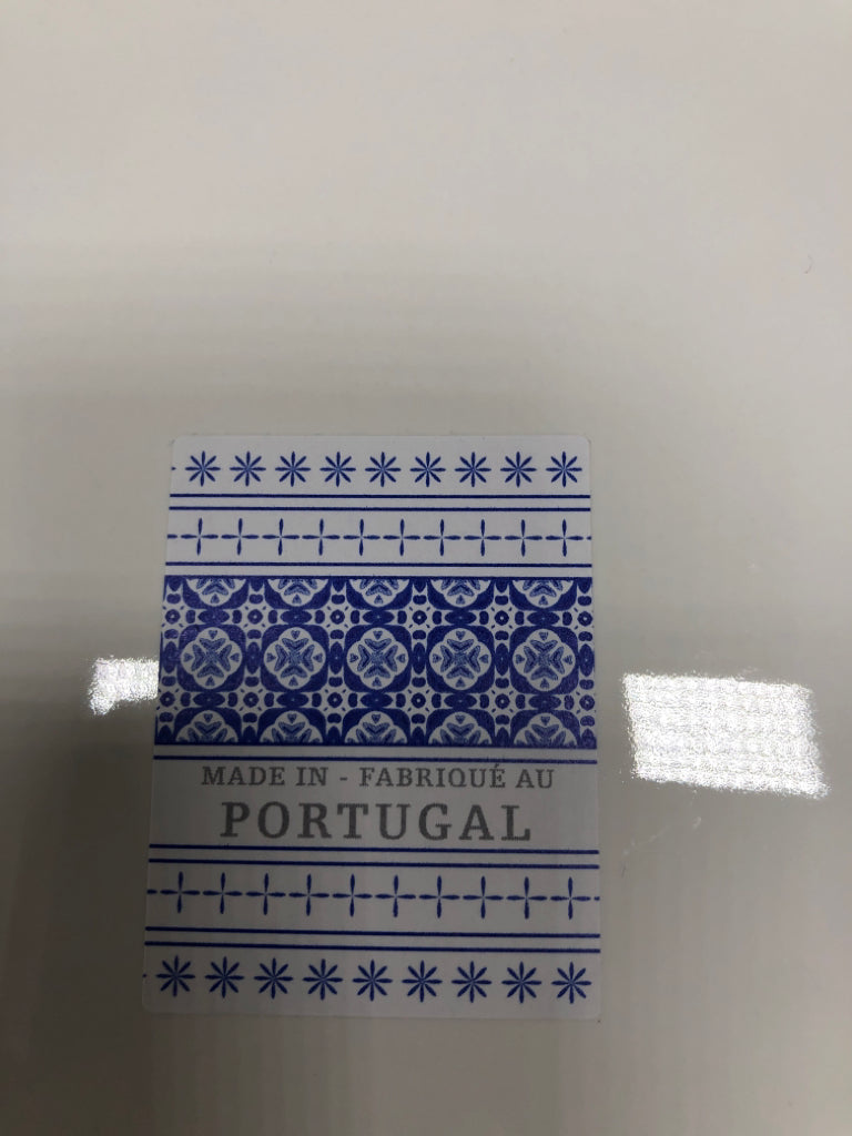 WHITE SERVING TRAY W/HANDLES MADE IN PORTUGAL.