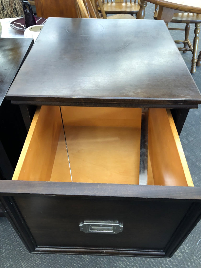 DARK WOOD 2 DRAWER FILING CABINET.