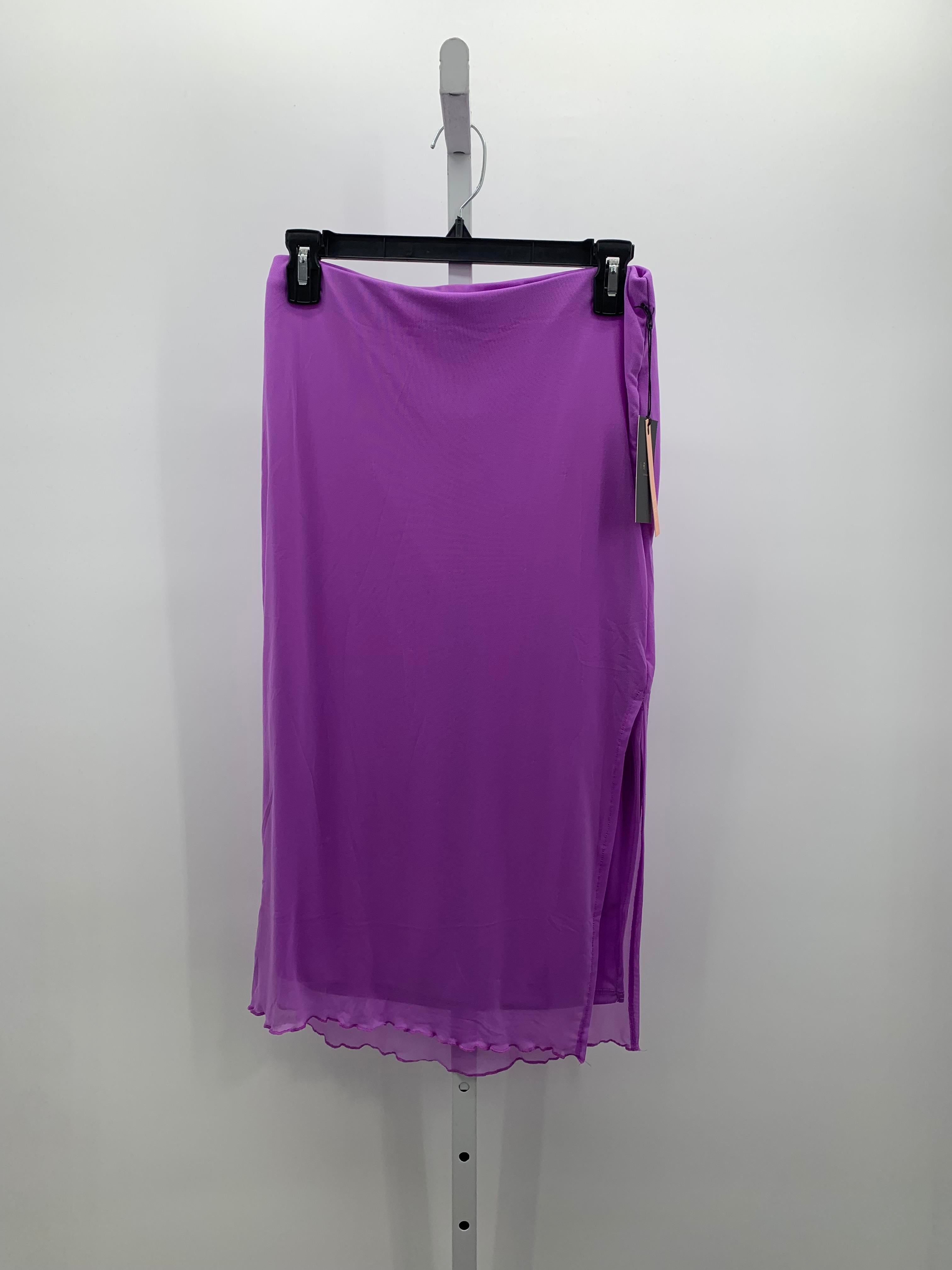 Iris Size Large Juniors Skirt