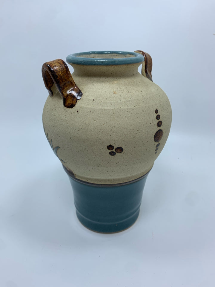 MOTHER AND CHILDREN TEAL GLAZED POTTERY VASE.