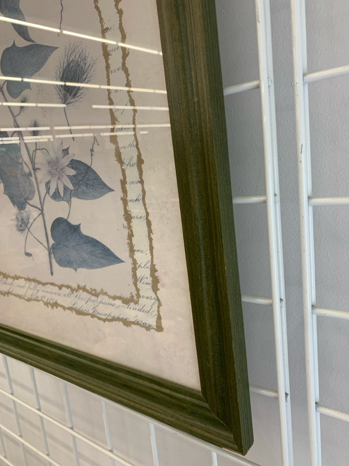 COUNTRY STYLE LEAF PRINT IN GREEN FRAME.