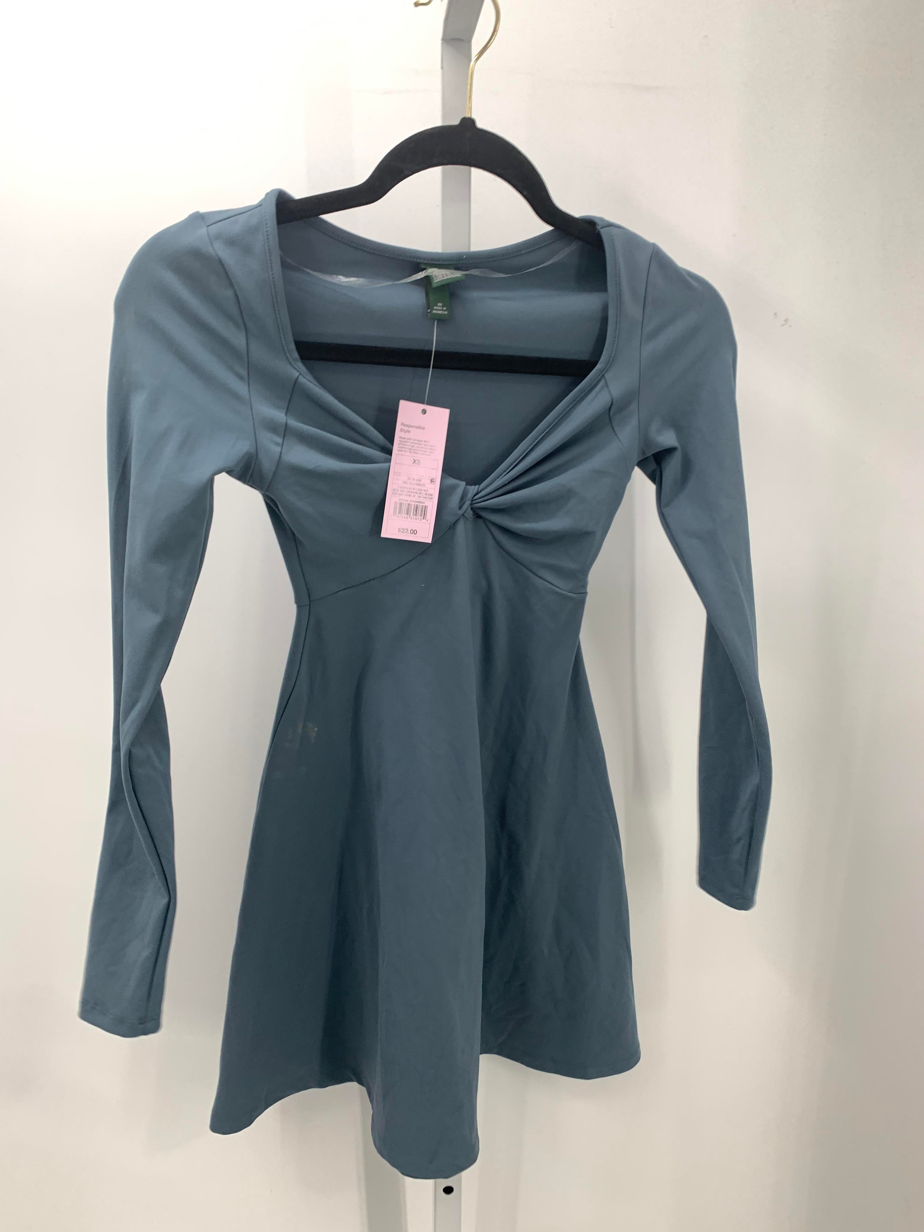 Wild Fable Size X Small Maternity Long Sleeve Dress