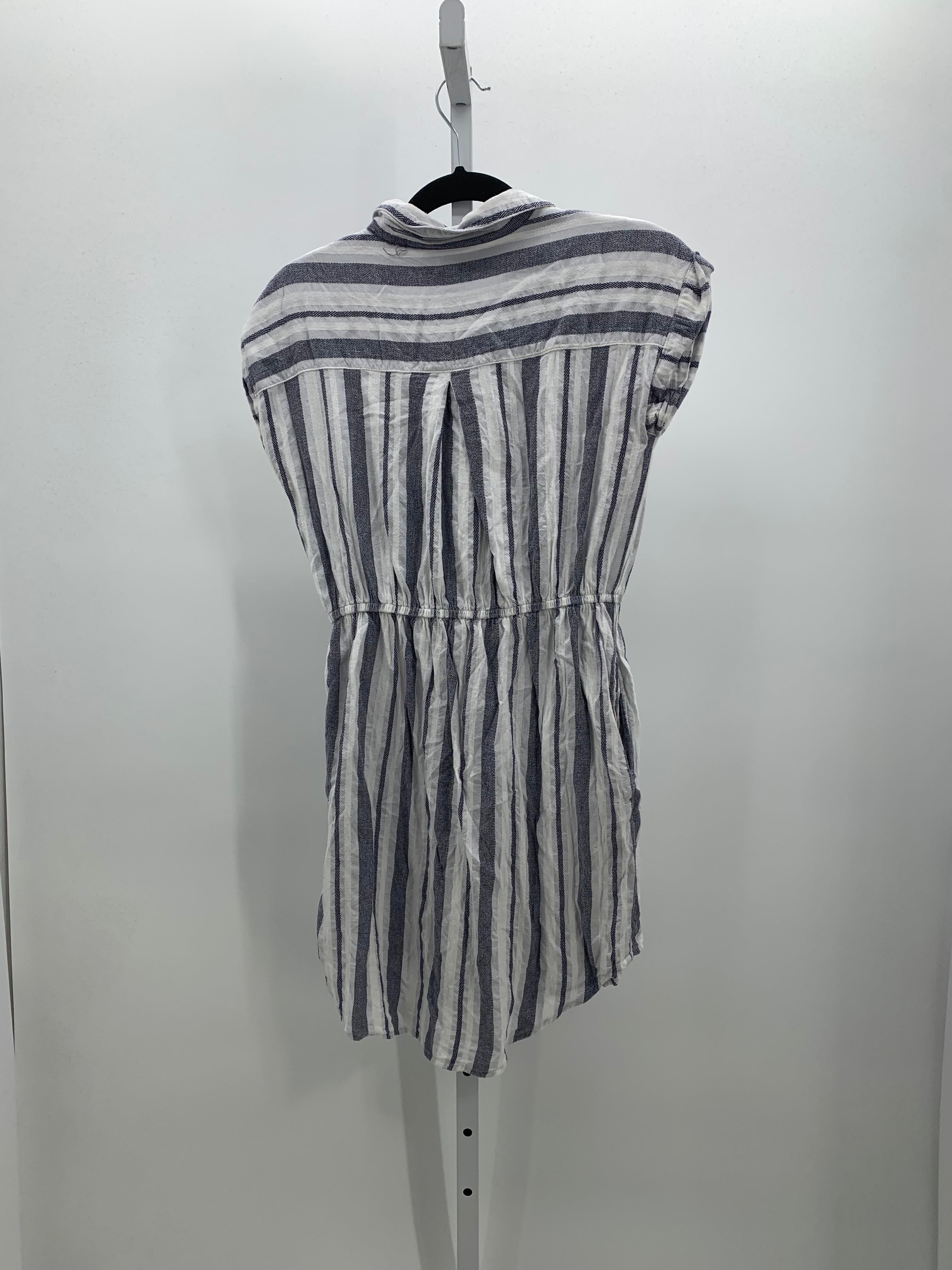 Japna Size Medium Misses Short Sleeve Dress
