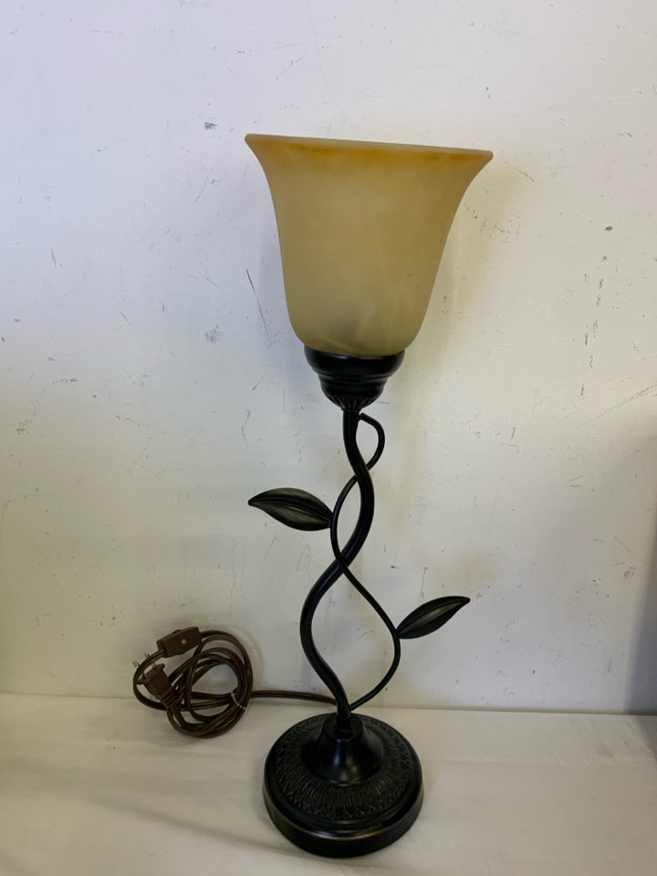 BLACK VASE BASE FROSTED GLASS SHADE LAMP.