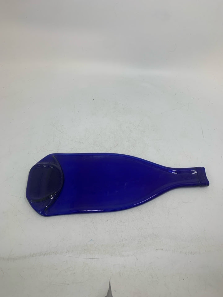 COBALT BLUE MELTED BOTTLE GLASS CHEESE BOARD.