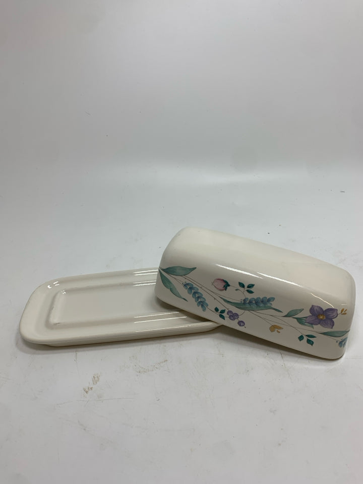 FLORAL PAINTED PFALTZGRAFF COVERED BUTTER DISH.