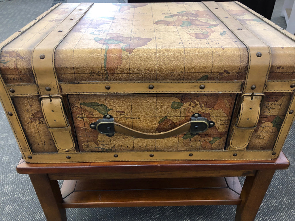 MAP FAUX LEATHER DESIGN SIDE TABLE CHEST SHAPE W/ DRAWER.