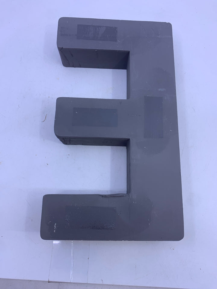 GREY FOAM "E".