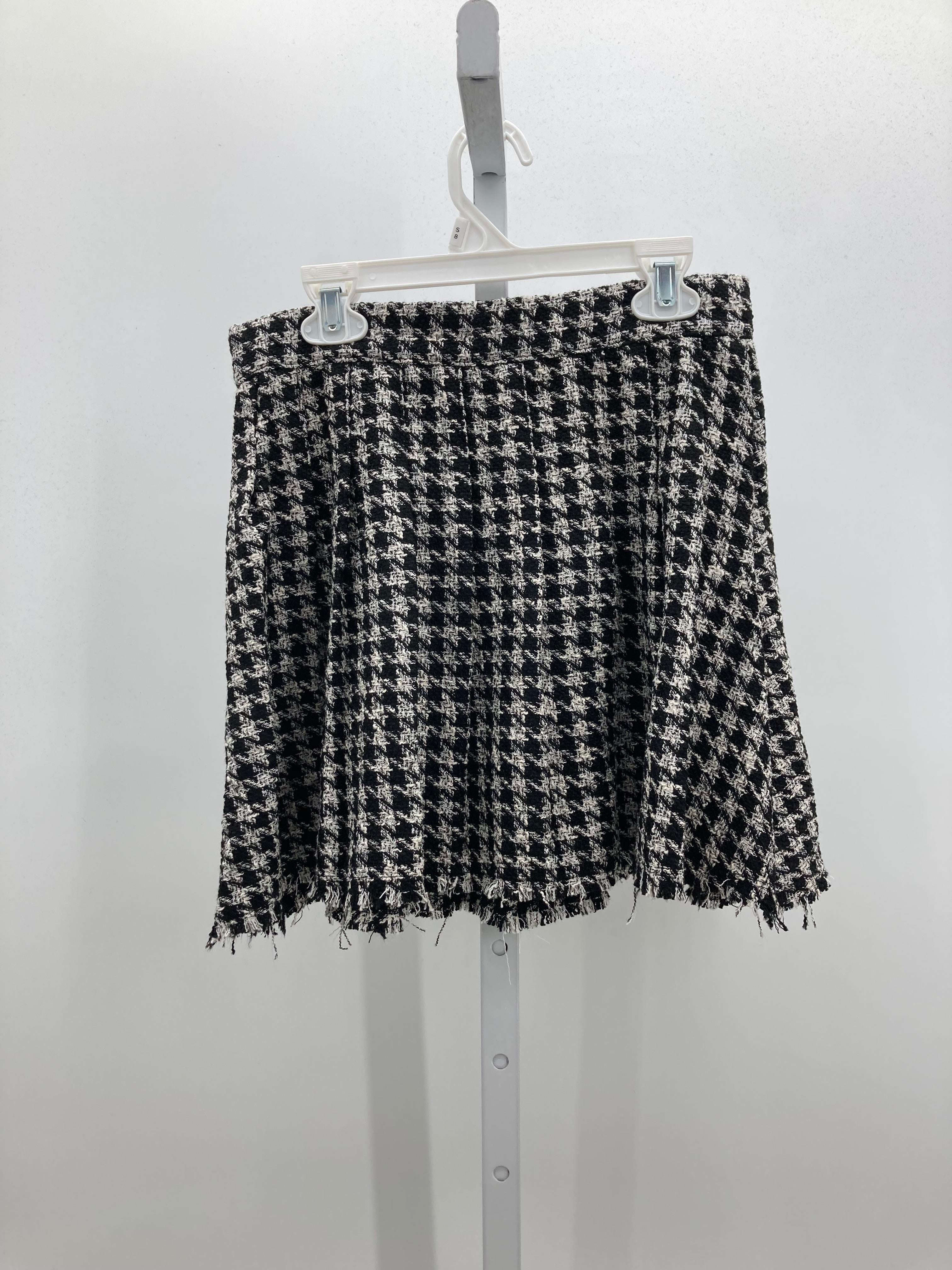 Size Small Juniors Skirt