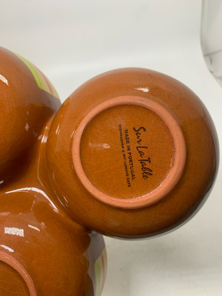 3 BOWL SERVING PIECE W/ CHILI PEPPERS HANDLE IN CENTER.