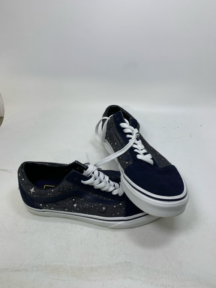 Vans Sailor Moon Shoes (Men-7.5, Wom-9)- Pre-Owned