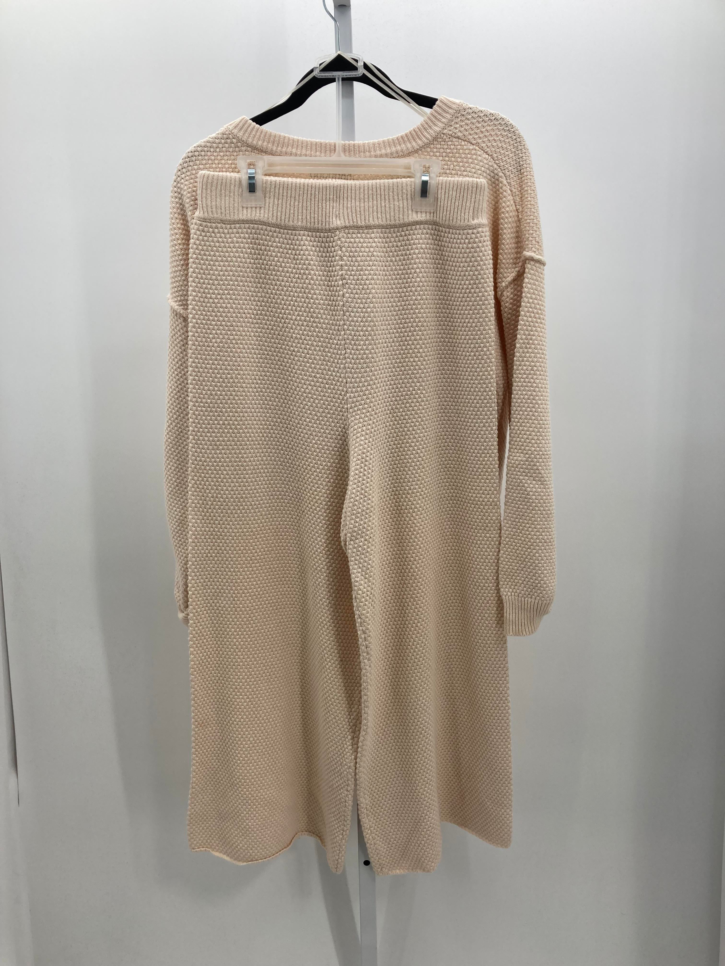 Size Large Juniors 2pc. Outfit