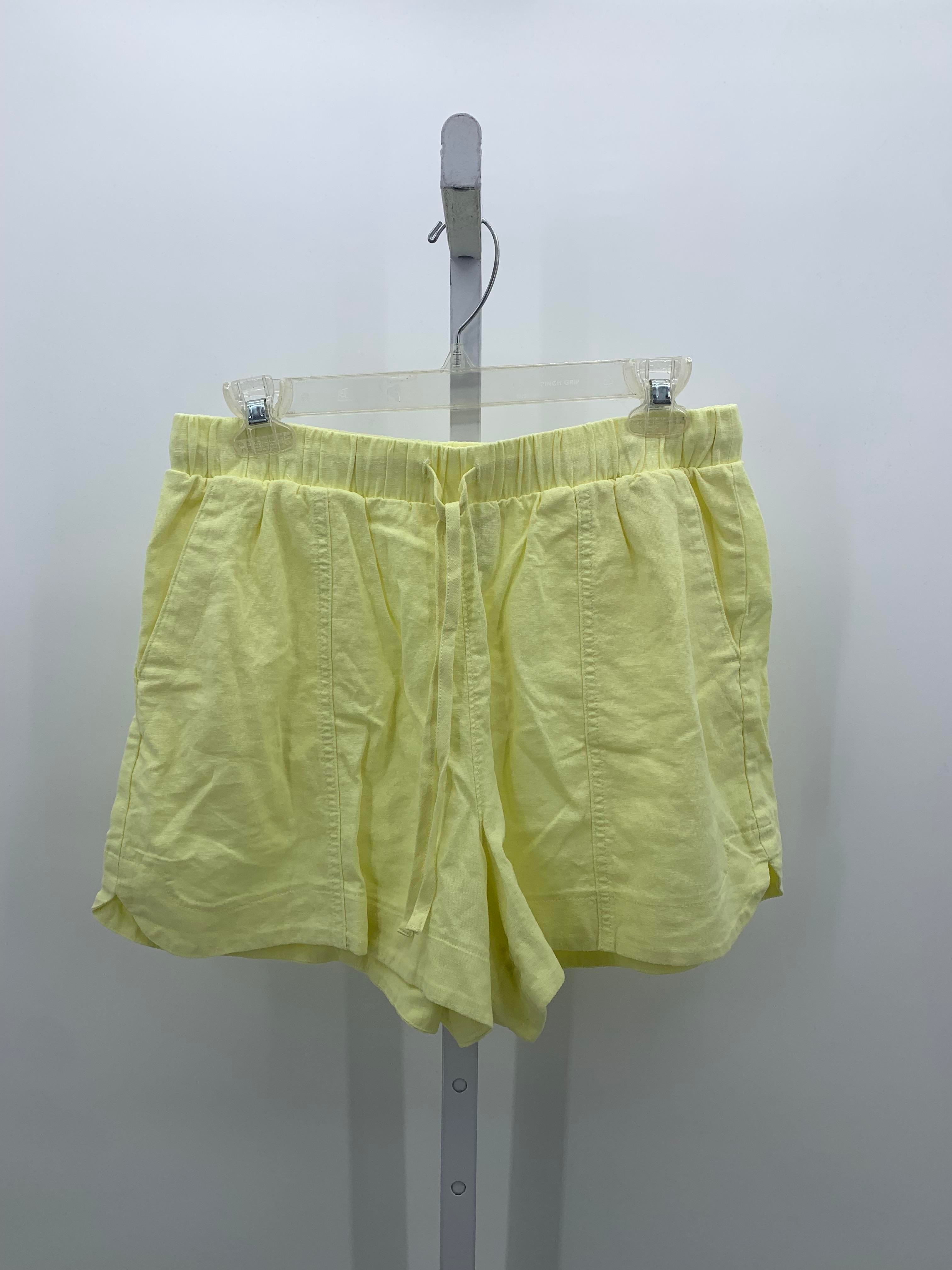 Universal Thread Size Medium Misses Shorts