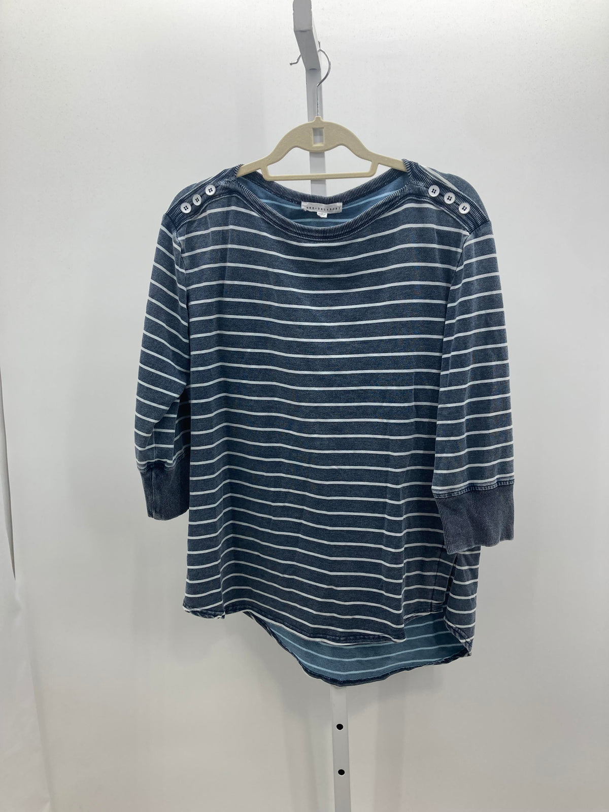 Jane + Delancey Size Medium Misses 3/4 Sleeve Shirt