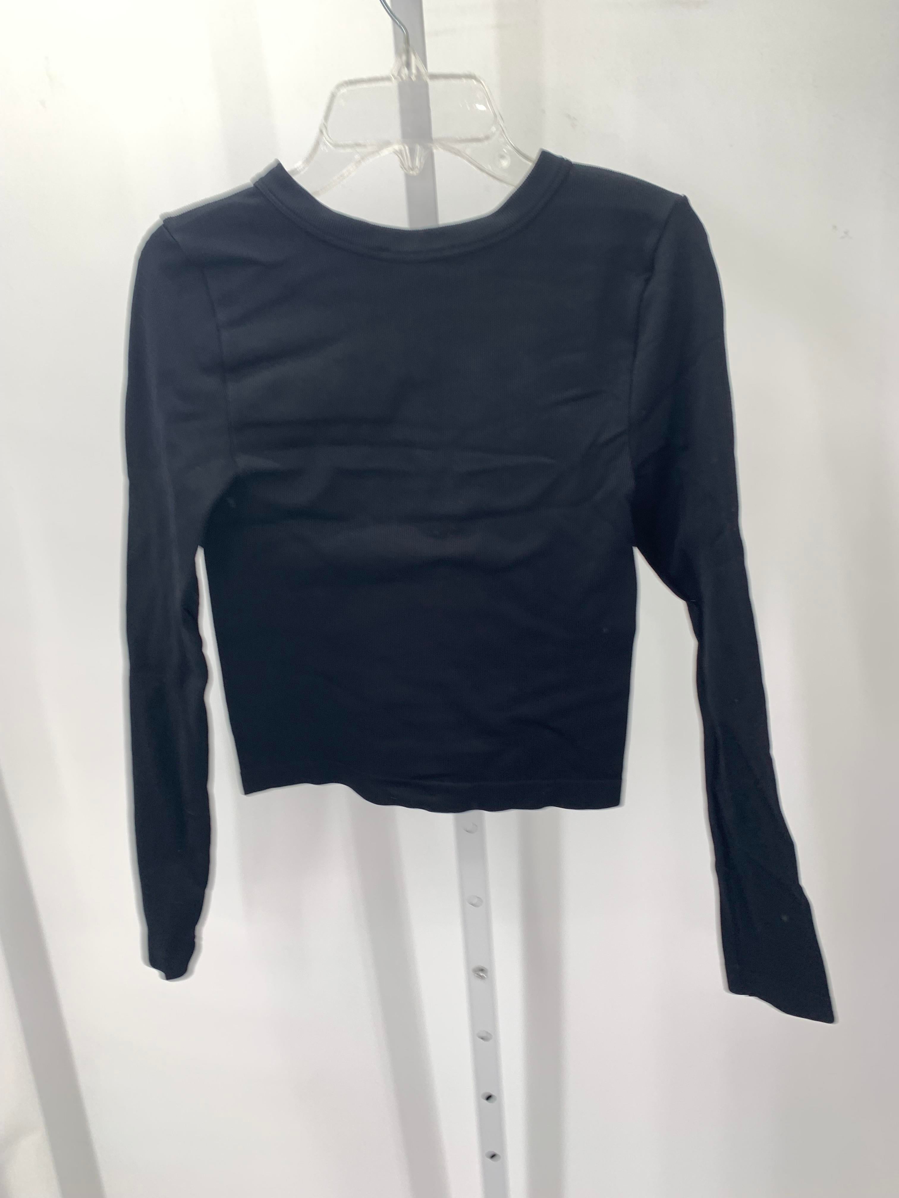 Size Medium Juniors Long Sleeve Shirt