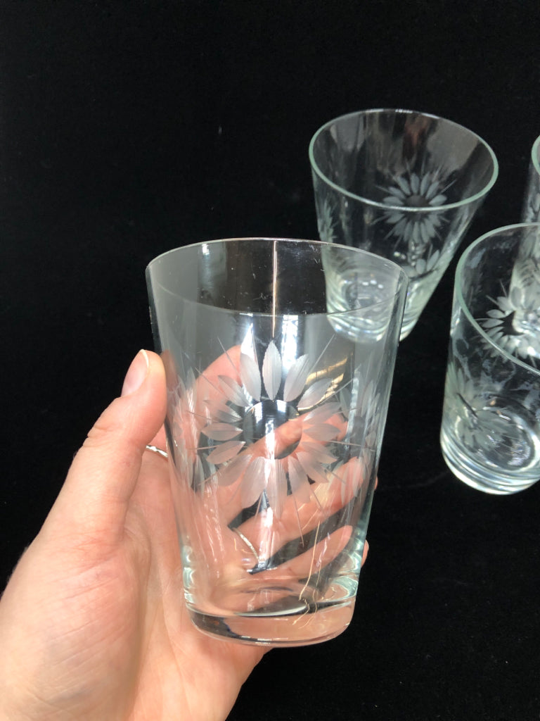 4 SUNFLOWER ETCHED DRINKING GLASSES.