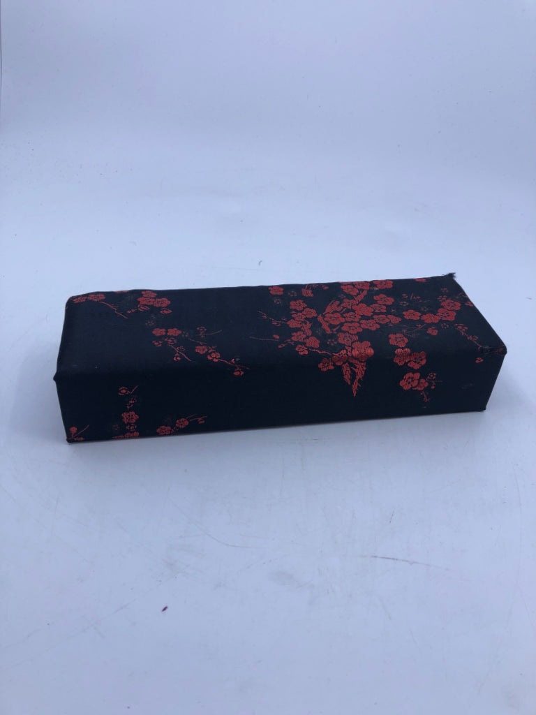 SMALL ASIAN STYLE BLACK W/ RED BLOSSOMS SILK JEWELRY BOX.