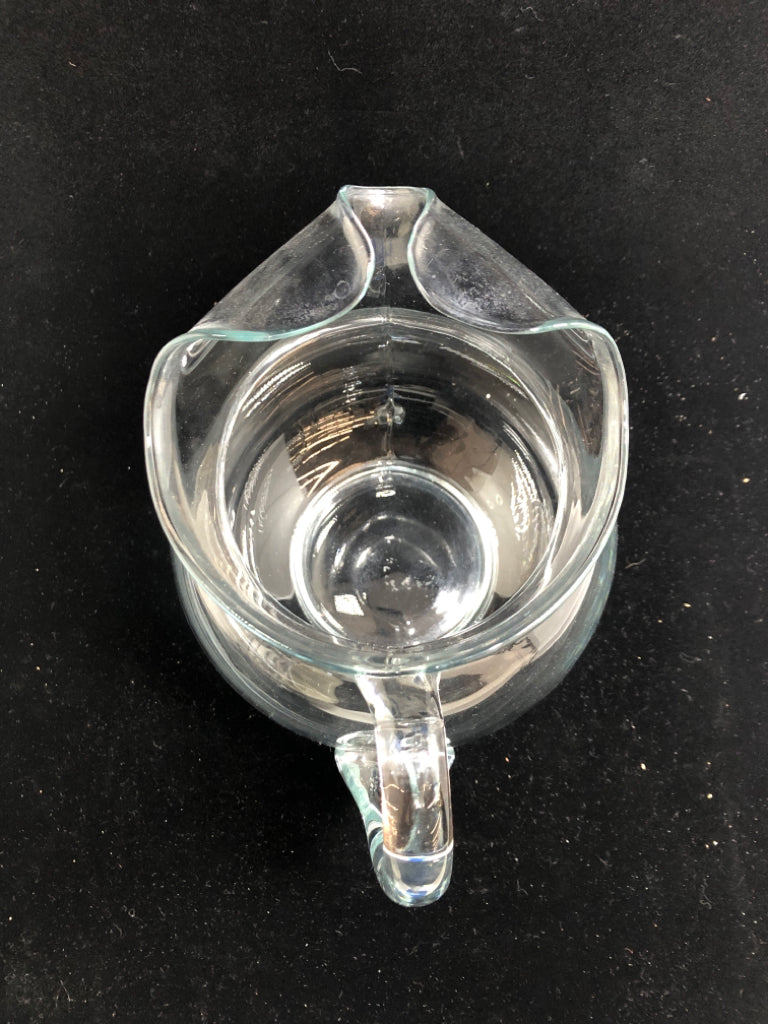 LG GLASS PITCHER W/ICE LIP.