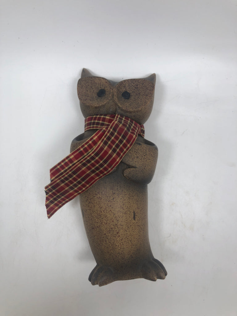 OWL W/SCARF FIGURE.