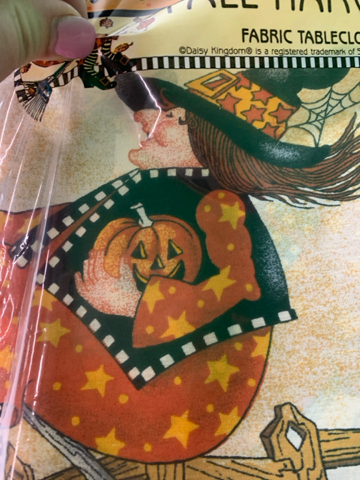 NIP TABLECLOTH FALL HARVEST.