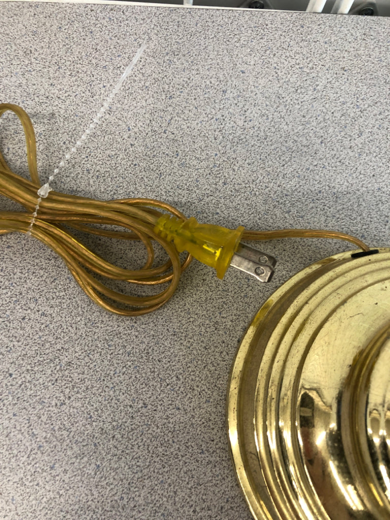 GOLD BASE LAMP W/TAN SHADE.