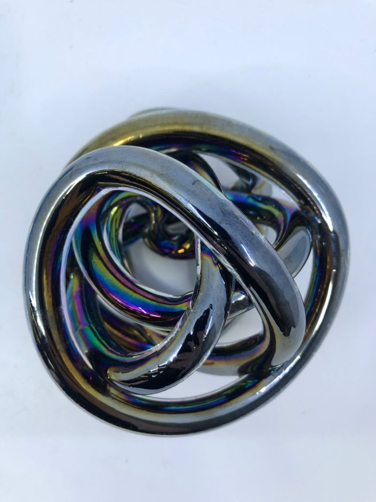 BLOWN GLASS ABSTRACT CHROME DESK DECOR.