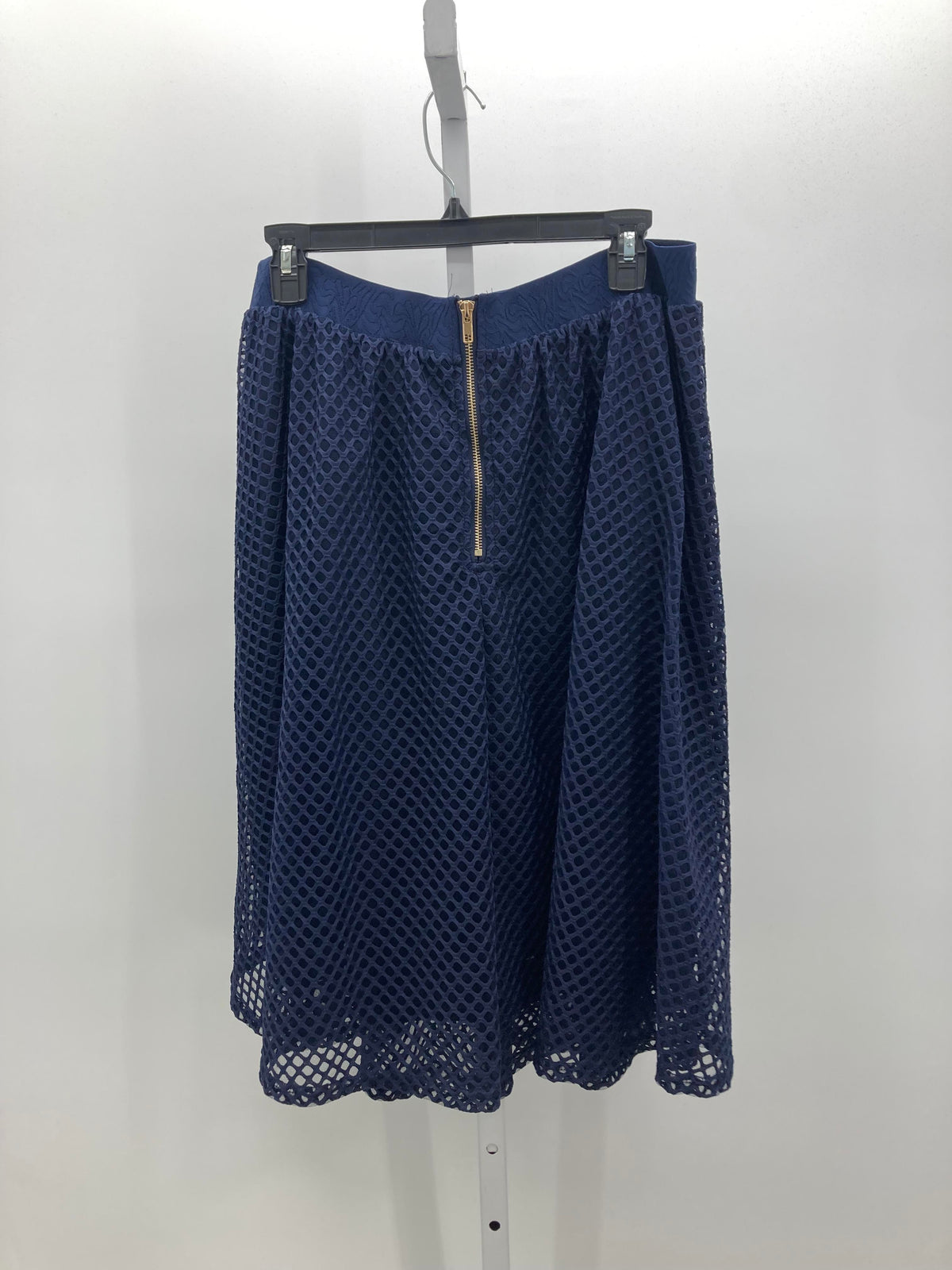 Size Extra Large Misses Skirt
