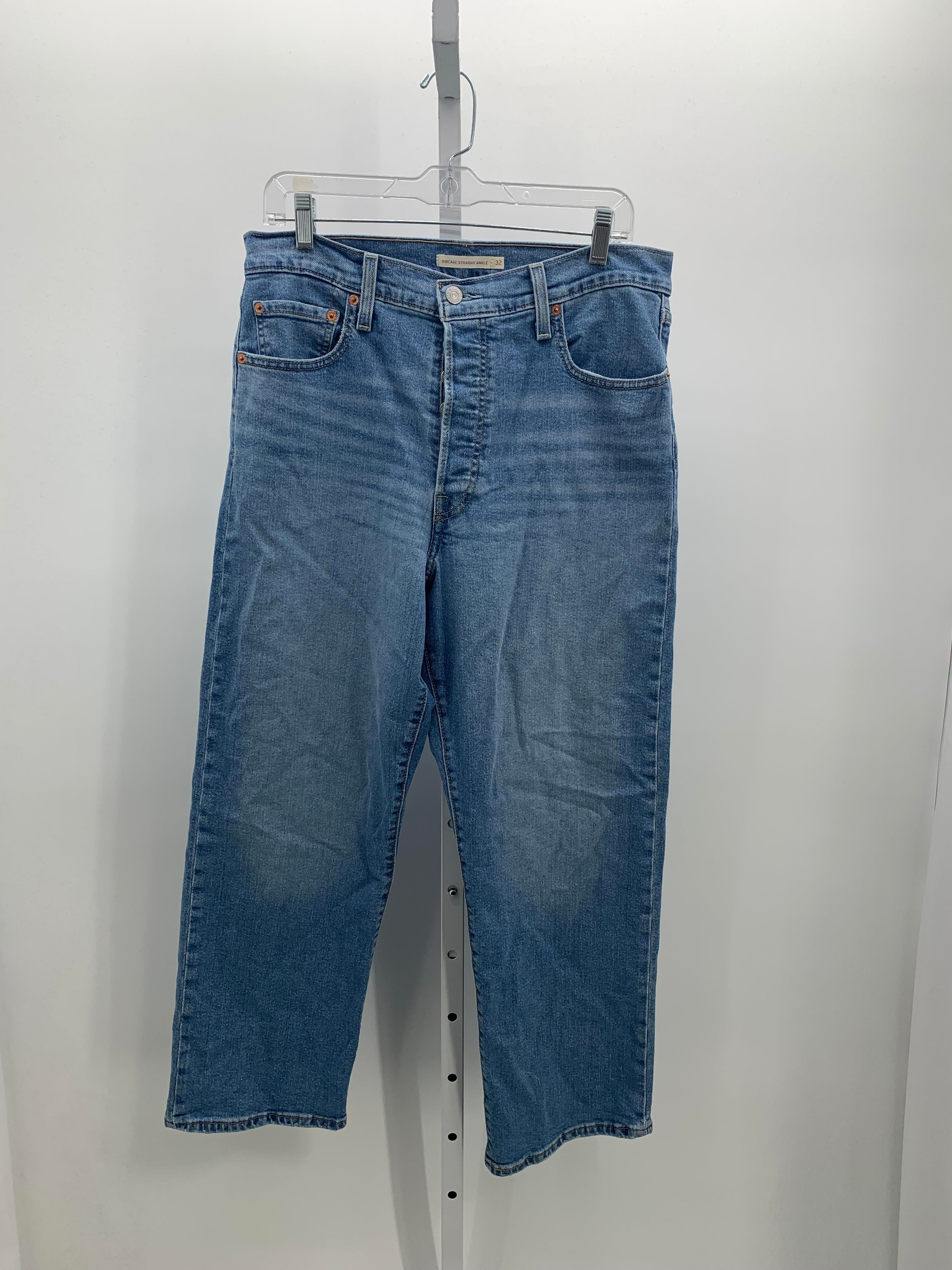 Levis Size 14 Misses Jeans