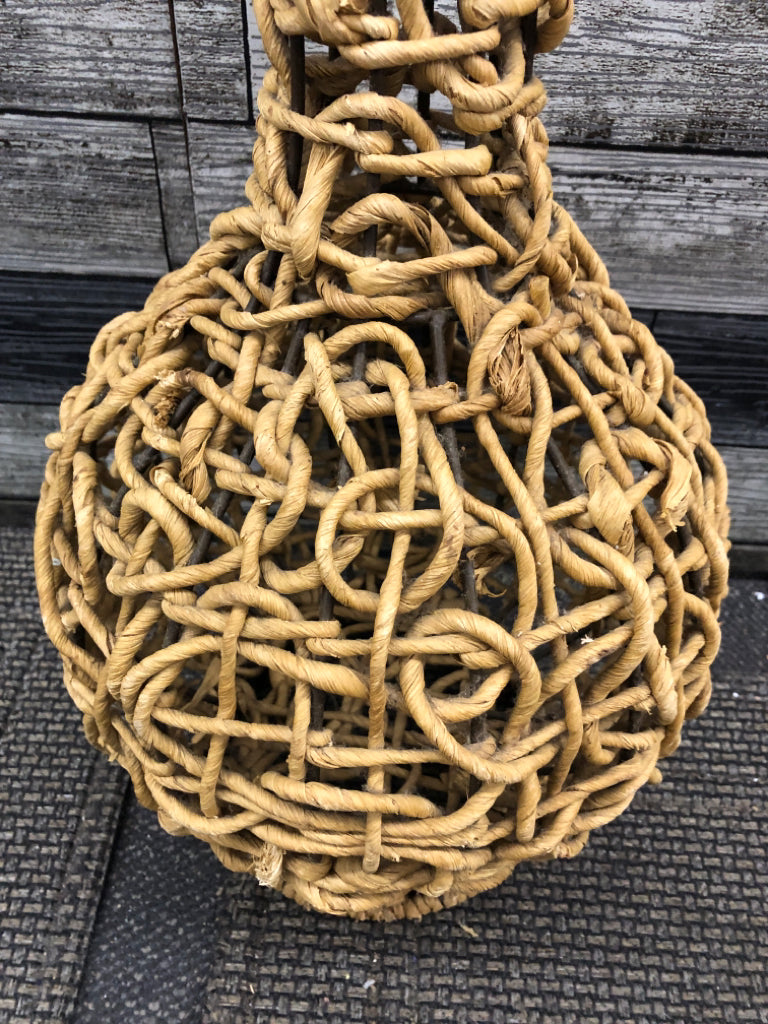 LARGE WOVEN FLOOR VASE.