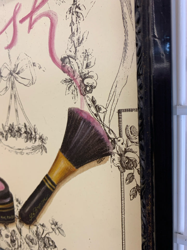 BLUSH PRINT IN BLACK FRAME.