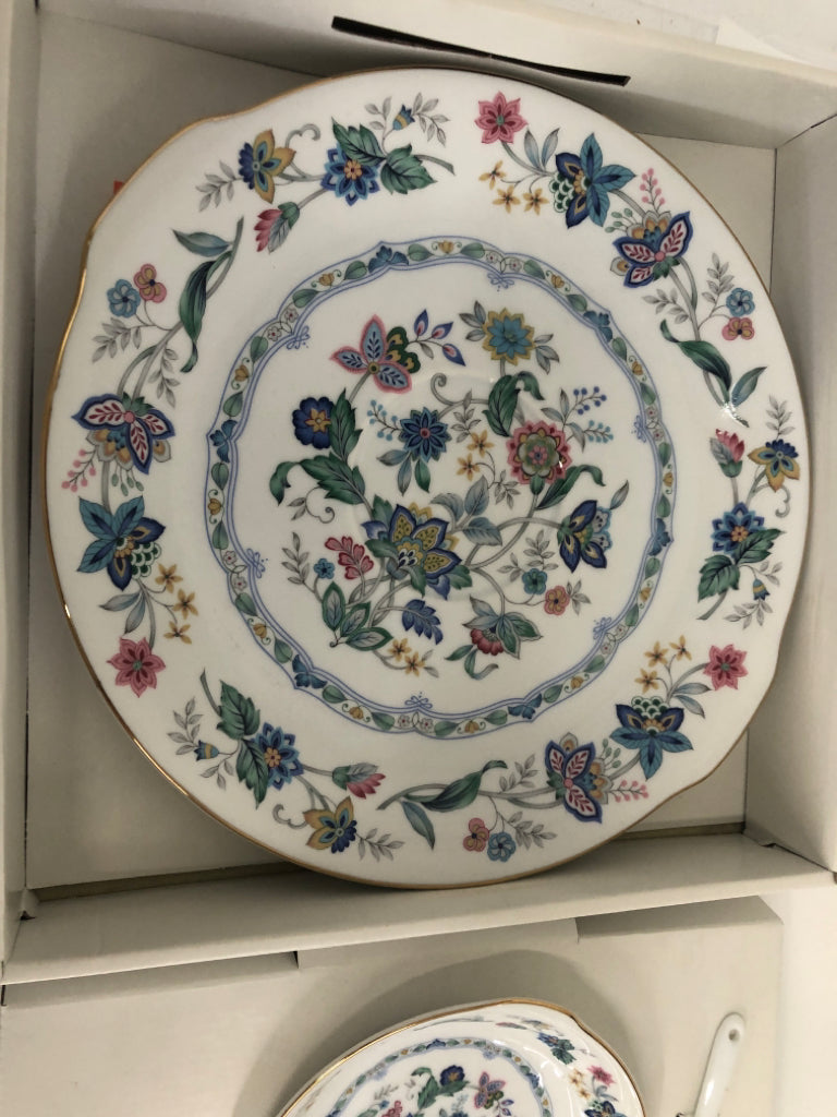 NIB 3PC INDIA GARDEN SERVING SET.