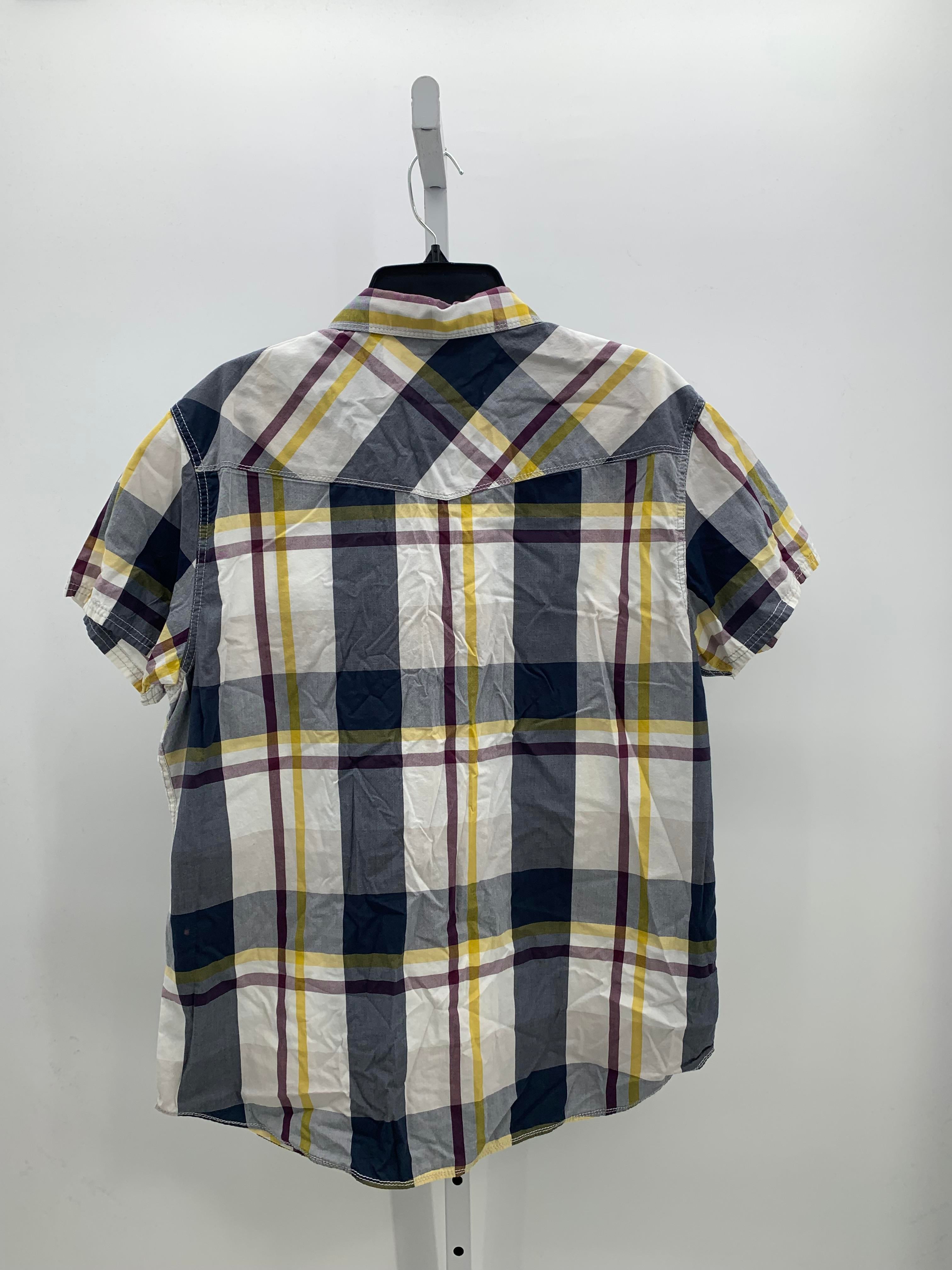 NEW PLAID BTN DOWN