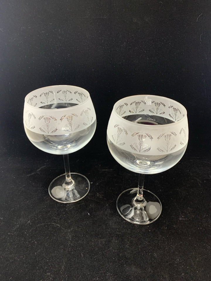 2 WINE GLASSES W/FROSTED FLOWER DESIGN.