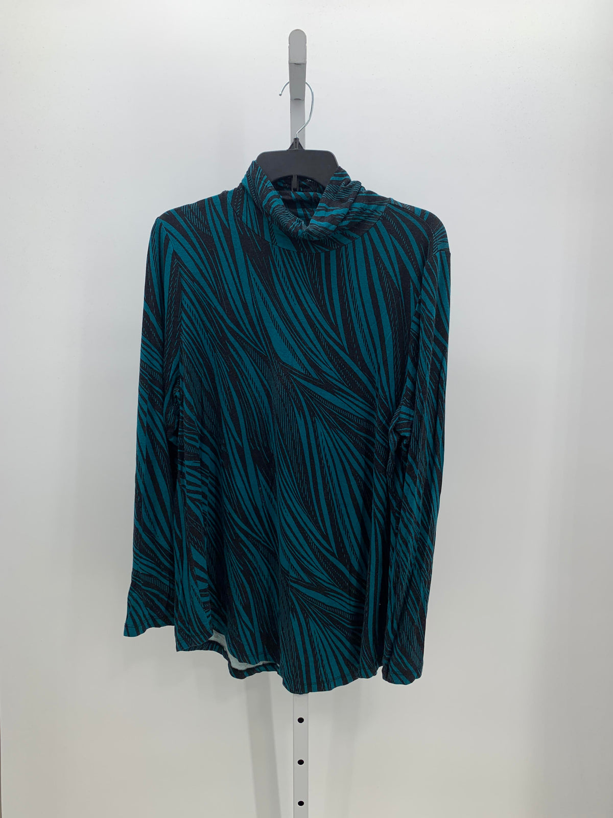JM Collection Size Extra Large Misses Long Sleeve Shirt