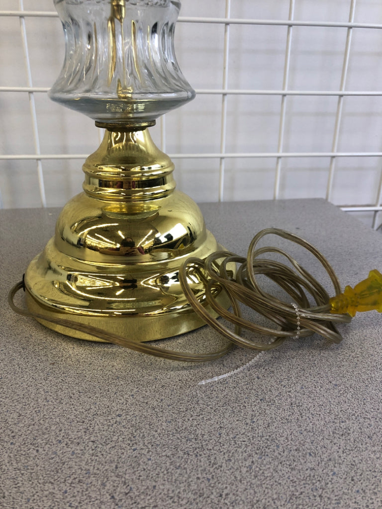 GOLD METAL BASE W/ GLASS MIDDLE + TAN SHADE LAMP.