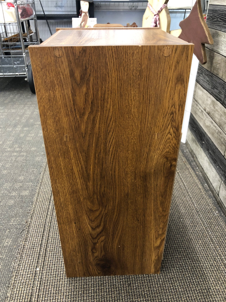 BROWN SIDE TABLE W/ STORAGE.